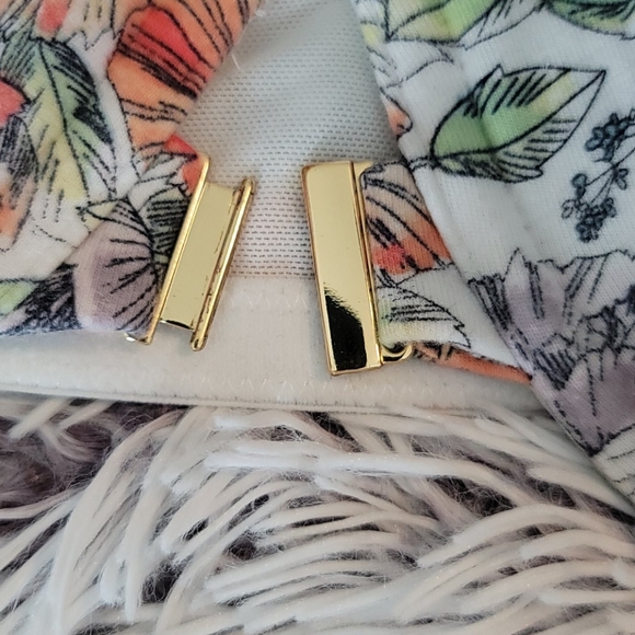 Cacique Floral T-Shirt Bra - Picture 9 of 9